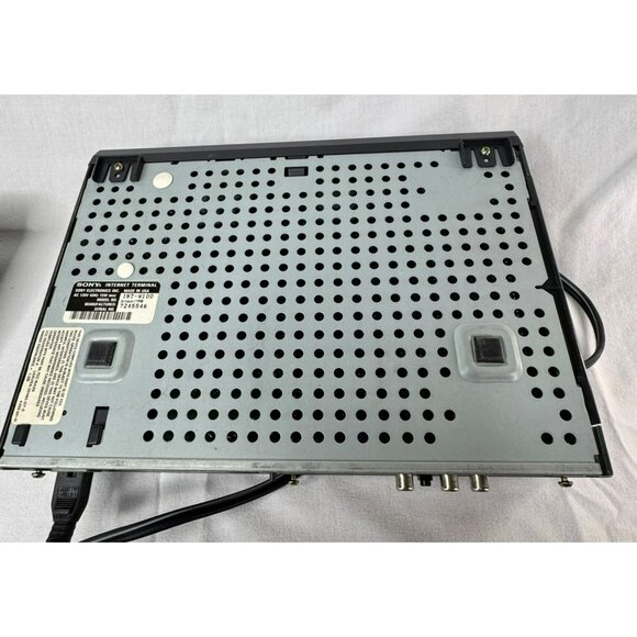 Sony Webtv Internet Terminal Keyboard & Remote Control Model INT W100 For Parts - Picture 8 of 11
